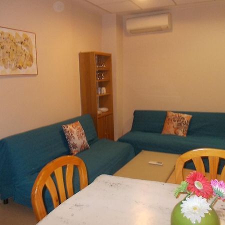 Apartamentos Ortiz De Zarate Валенсія Екстер'єр фото